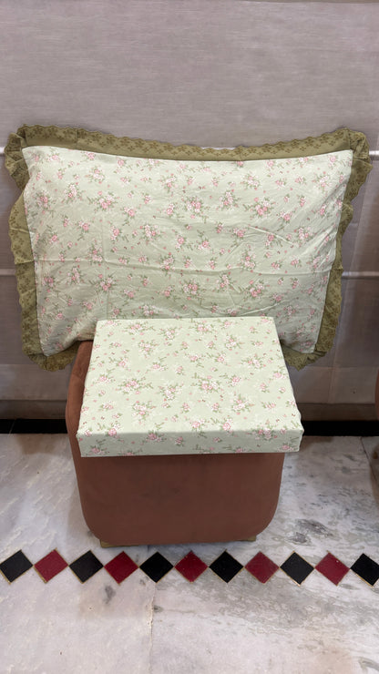 Frilly King Size bedsheet