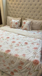 Digital Print Reversible Comforter Set – 6 Pieces