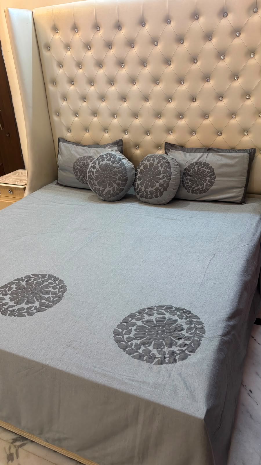Premium Super King Patch Work Bedcover Set | 5-Piece Designer Bedding