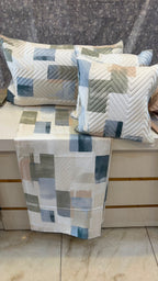 Premium Floral & Stripe 100% Pure Cotton Super King Size Bedsheet Set with Quilted Pillow & Cushion Covers